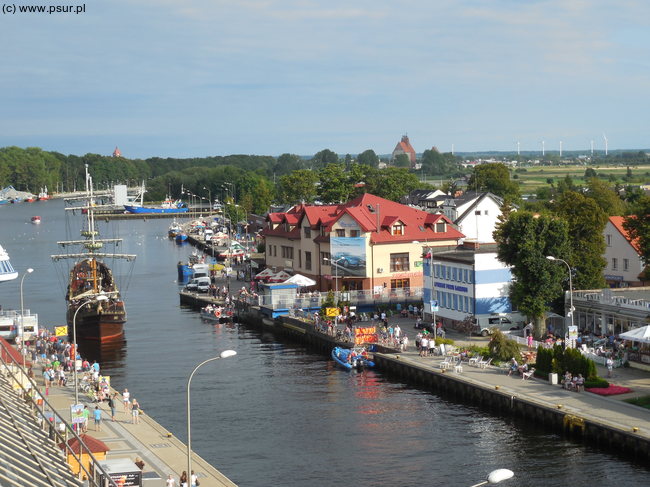 Widok na port w Darłówku