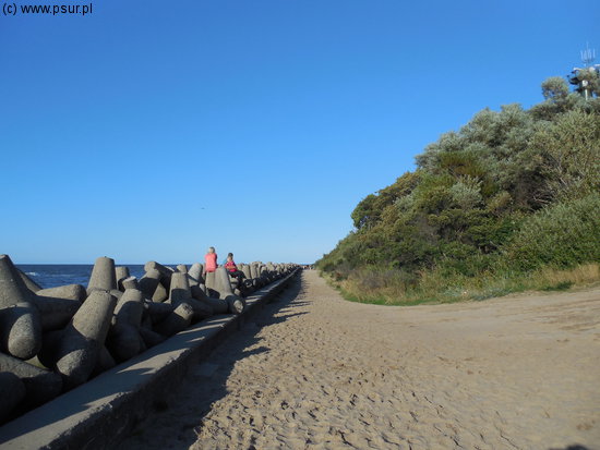 Plaża w Jarosławcu - betonowa opaska