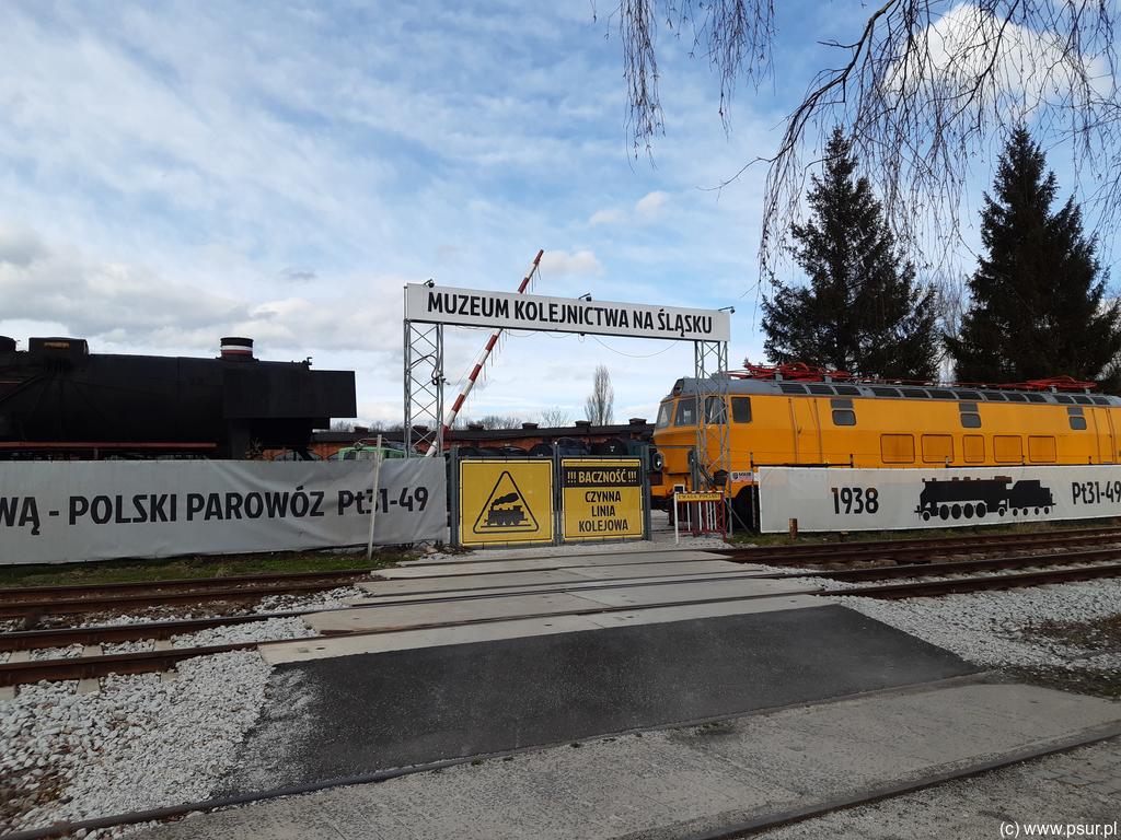 Wejście do Muzeum Techniki w Jaworzynie Śląskiej