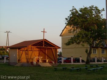 Kaplica polowa w Pustkowie